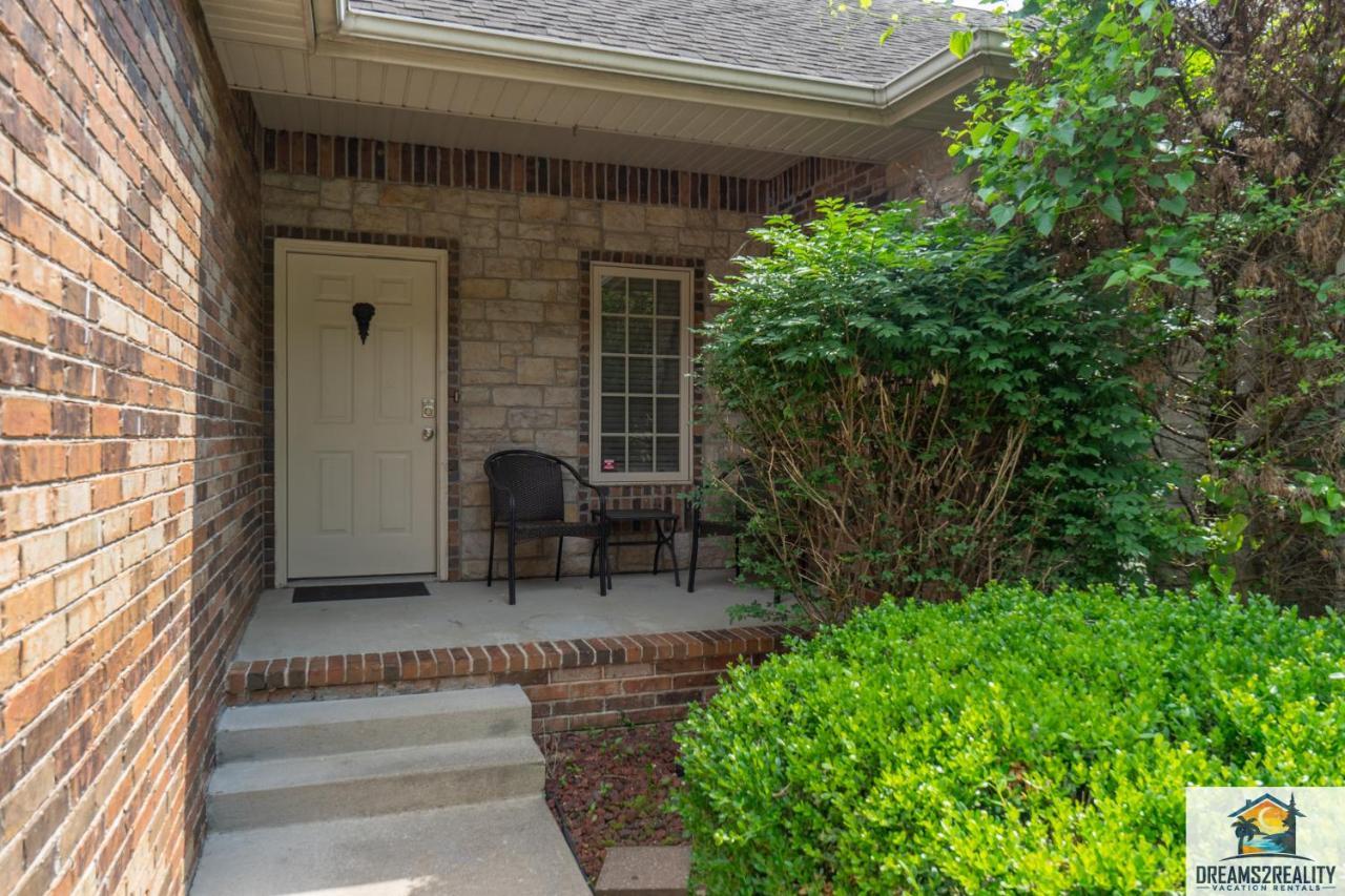 4Br Walk-In - Foosball Table - Hot Tub - Fire Pit - Free Tickets Included - Dv166 Branson Exterior photo